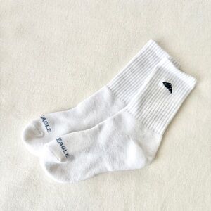 White Men's Crew Socks Men’s Mountain Embroidery Crew Socks American Eagle